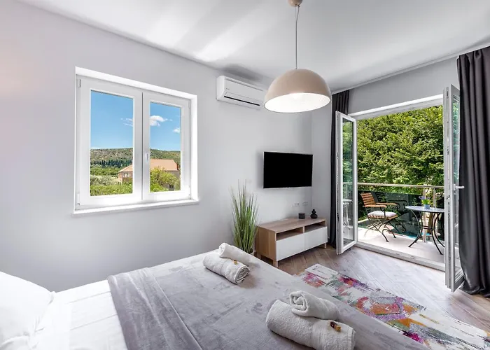 Villa Gold Residence 1